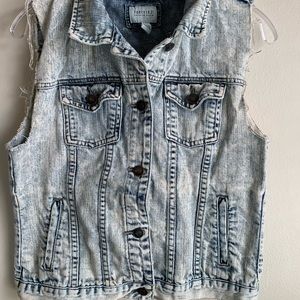 Forever 21 chambray vest